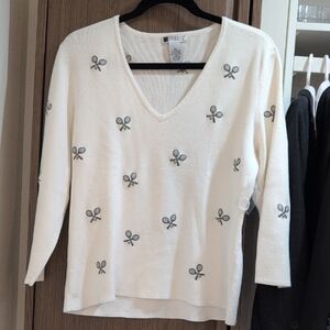 Carole Little White V-Neck Sweater with Embroidered Motif